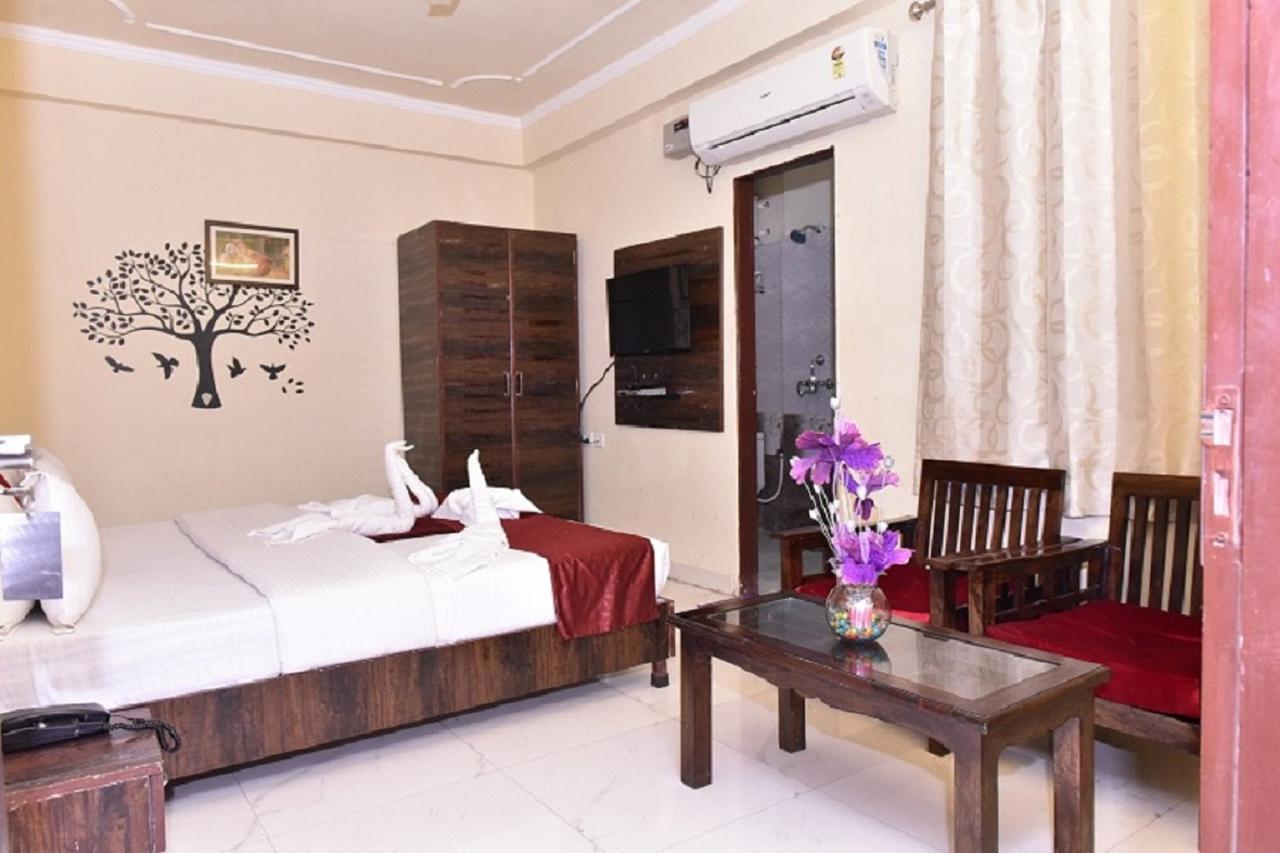 Hotel Sky Heights Jaipur Buitenkant foto