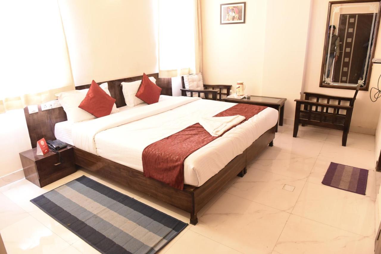 Hotel Sky Heights Jaipur Buitenkant foto
